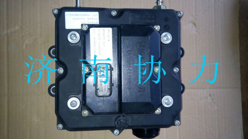 AZ1034121035,尿素泵箱控制集成系統(tǒng)(新),濟(jì)南明鉅汽車(chē)配件有限公司（原濟(jì)南協(xié)力）