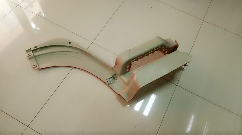 豪沃葉子板前段 左WG1642230105/WG1642230105