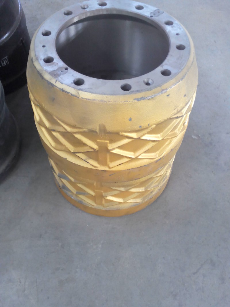 濟(jì)南凱爾特 中國重汽 09豪沃加筋加重制動(dòng)鼓/09款豪沃