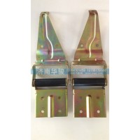 84M-02320 前蓋板鉸鏈總成