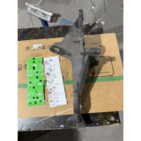 DZ1640430020    前懸支架/翻轉(zhuǎn)支架（右）