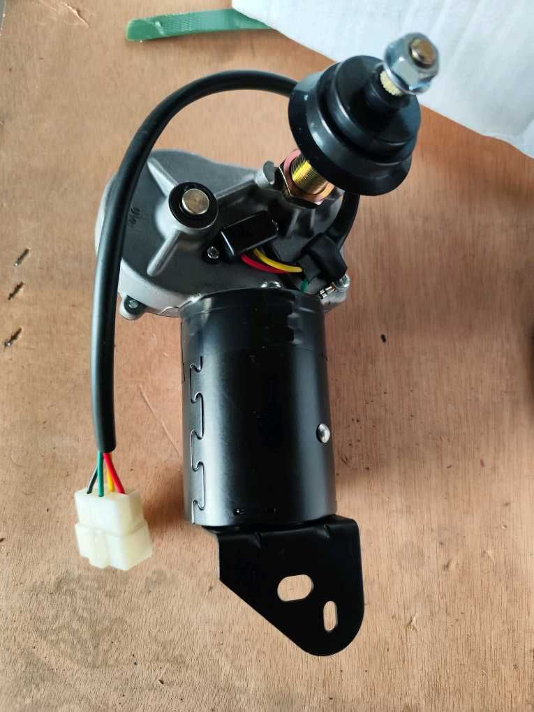 ZD2431R雨刮電機(jī) 側(cè)窗