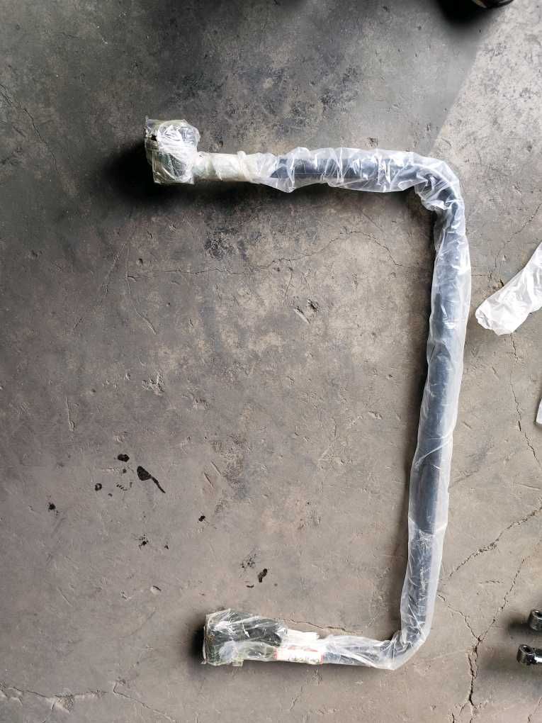 130901000025A011后視鏡支架 右 右置